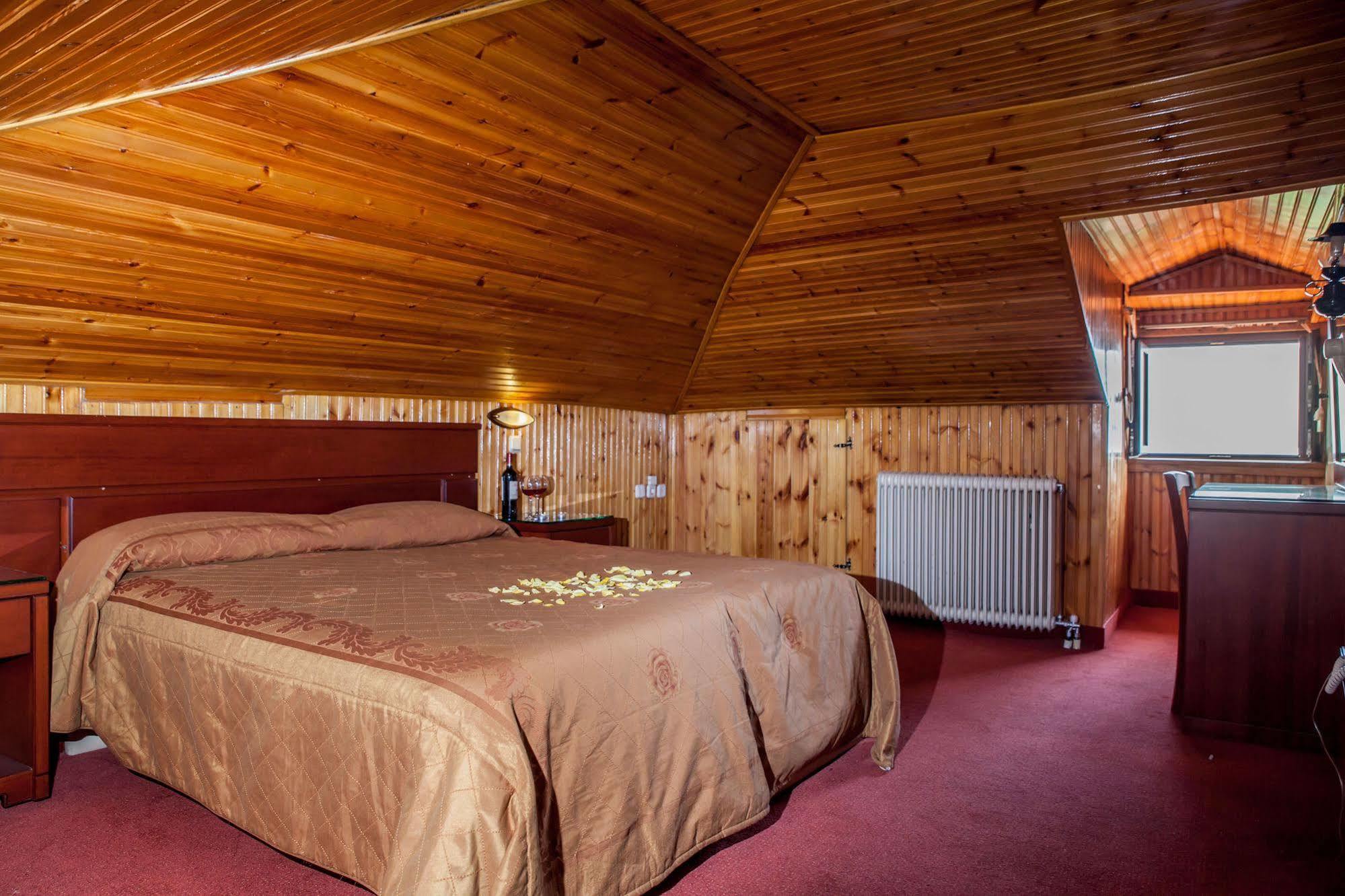 Hotel Tasia Mountain La Canée