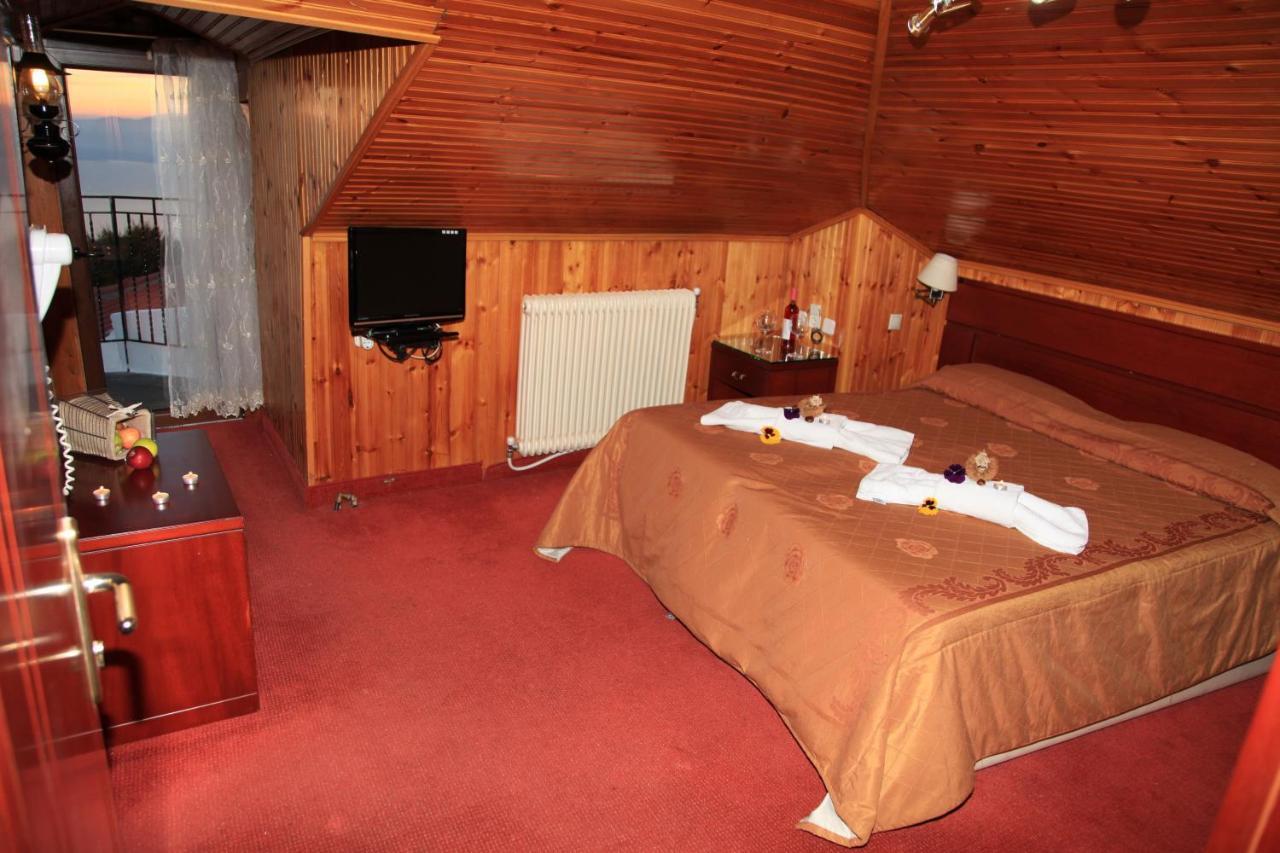 Tasia Mountain Hotel