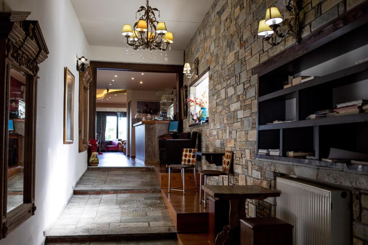 Tasia Mountain Hotel